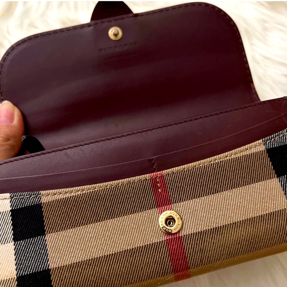 Burberry Wallet - image 3